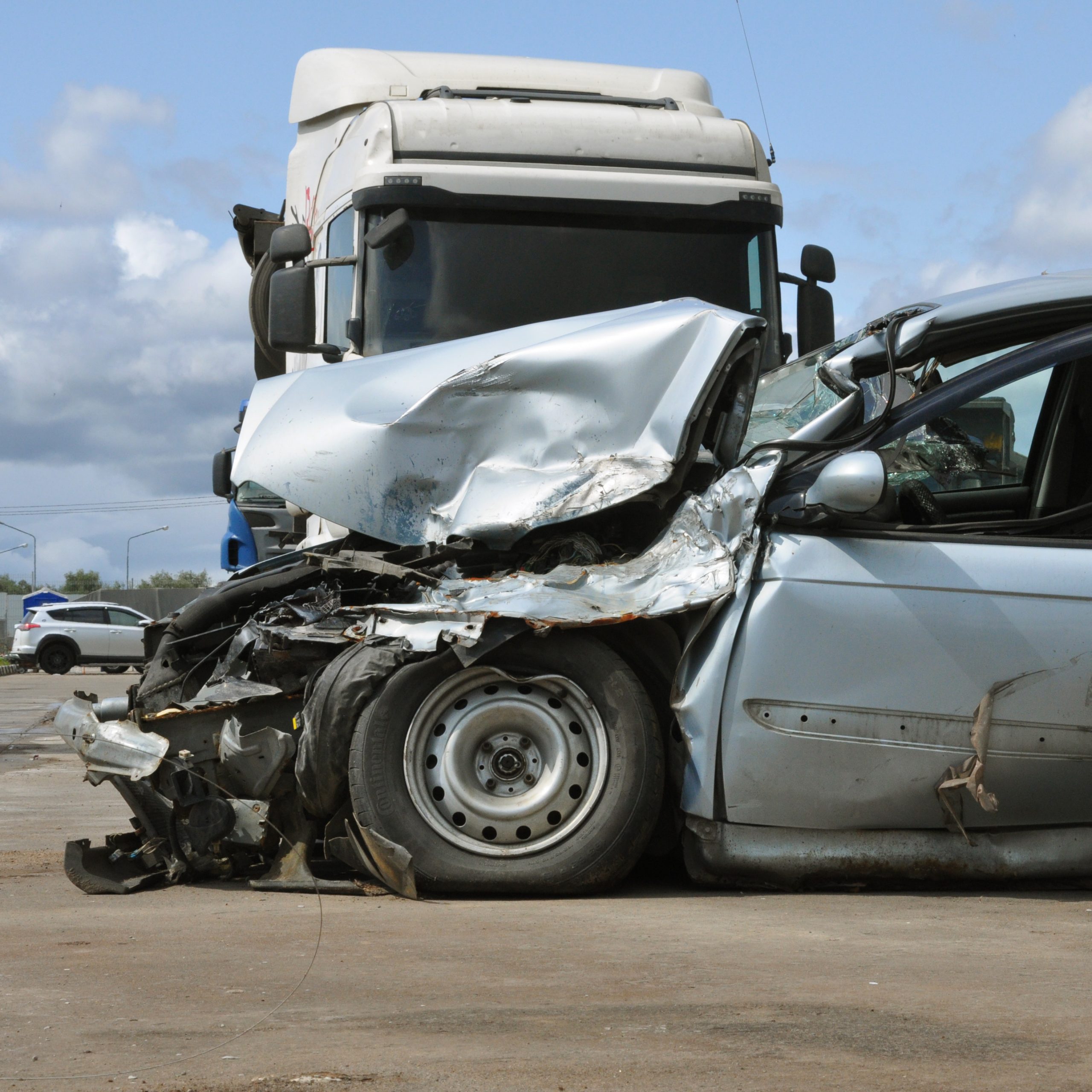 trucks and blindspot accidents, trucks, blindspot, truck accident, car accident